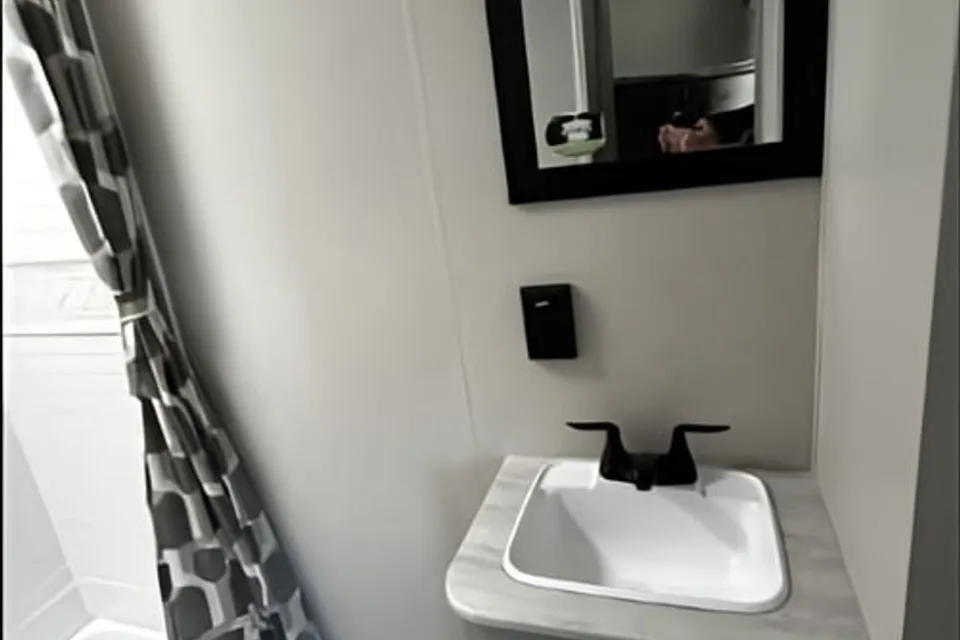 Kyle's Forest River Aurora 26BH Travel Trailer