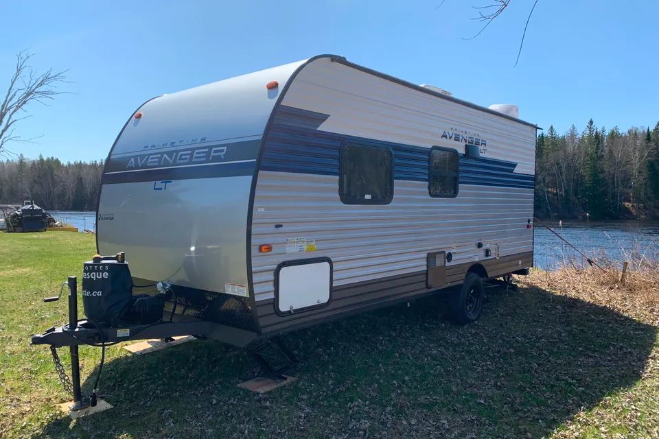 Prime Time Camper (Real Mattress)