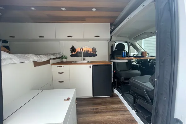 Greg's Ram Promaster 2500 Class B