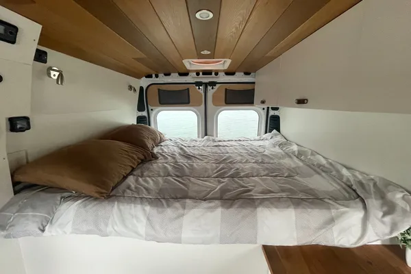 Greg's Ram Promaster 2500 Class B