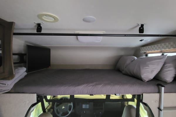 RV Trippin - "Clyde" Coachmen Freelander 27QB