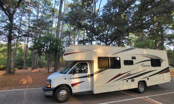 RV Trippin - "Clyde" Coachmen Freelander 27QB