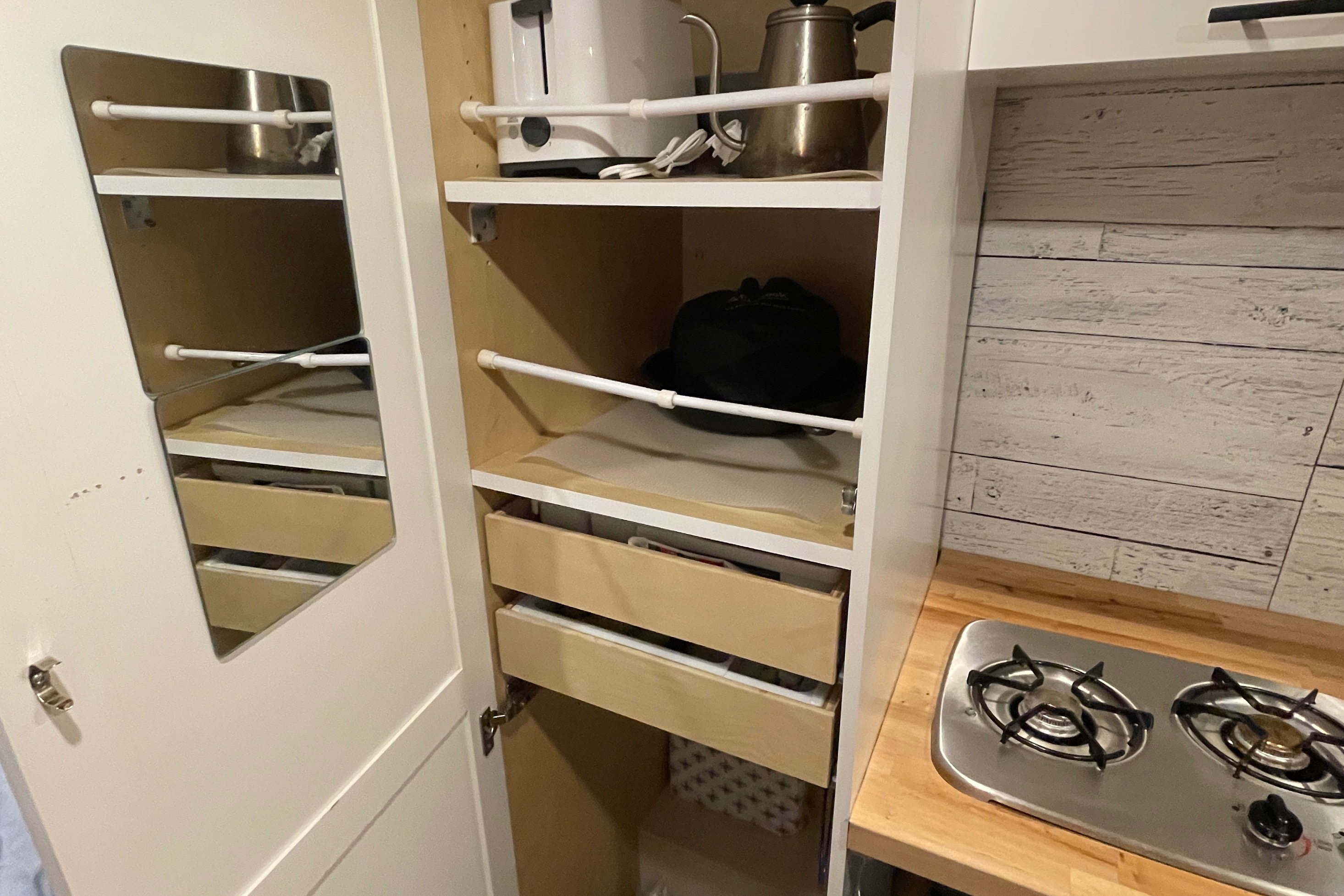 Rob's Custom Ford Transit 350 Campervan
