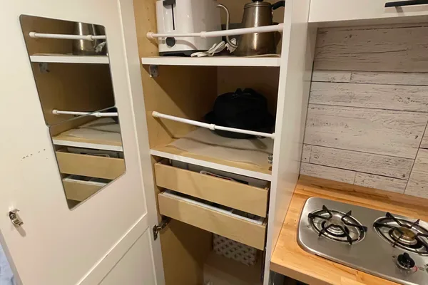 Rob's Custom Ford Transit 350 Campervan