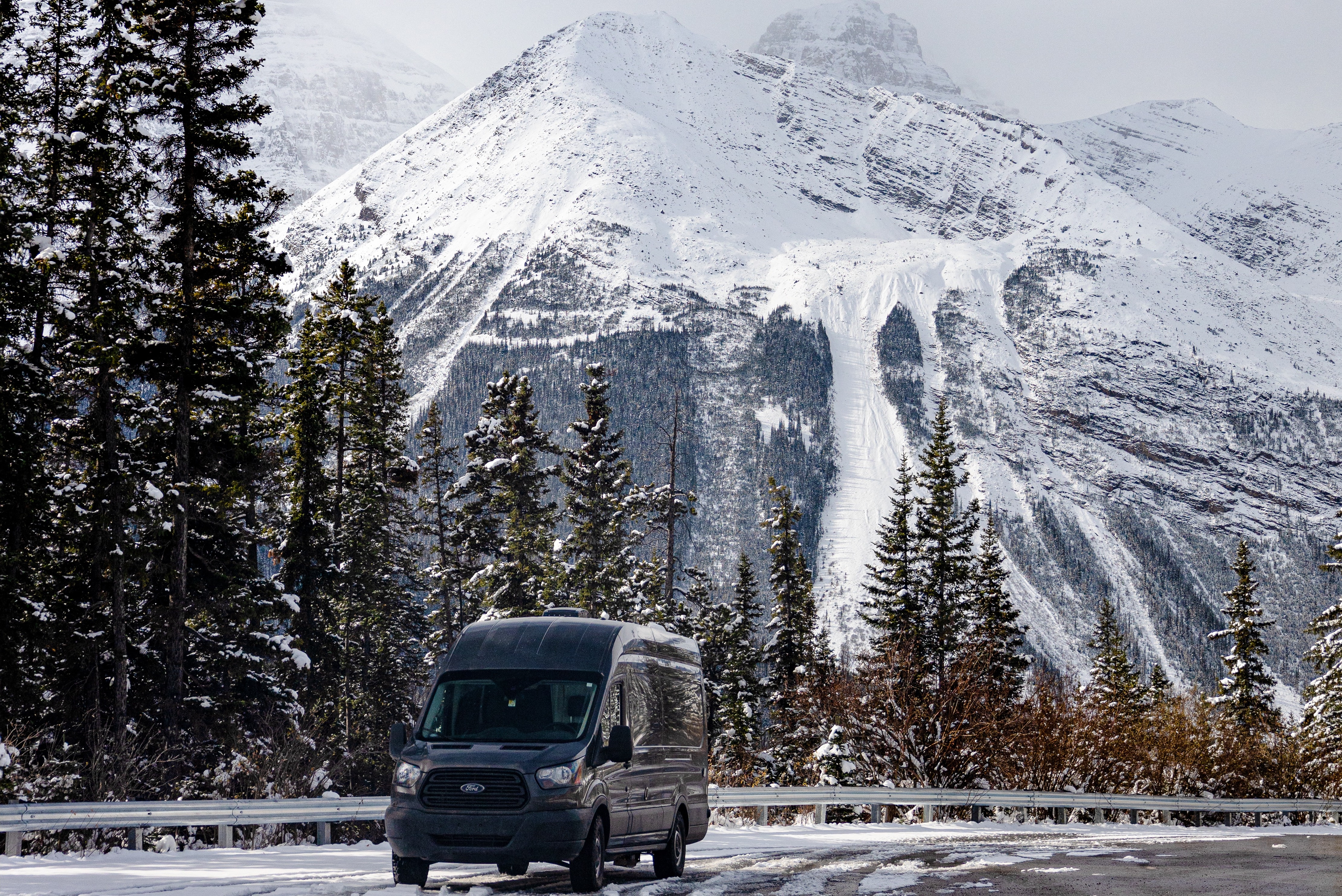 Rob's Custom Ford Transit 350 Campervan