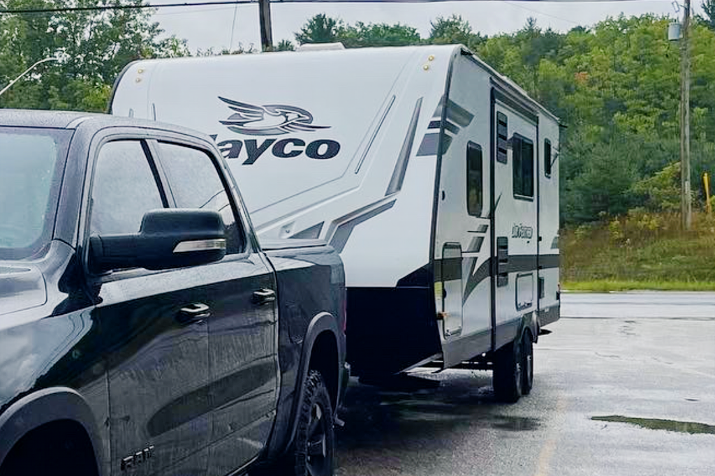 2022 Jayco Jay Feather 24BH