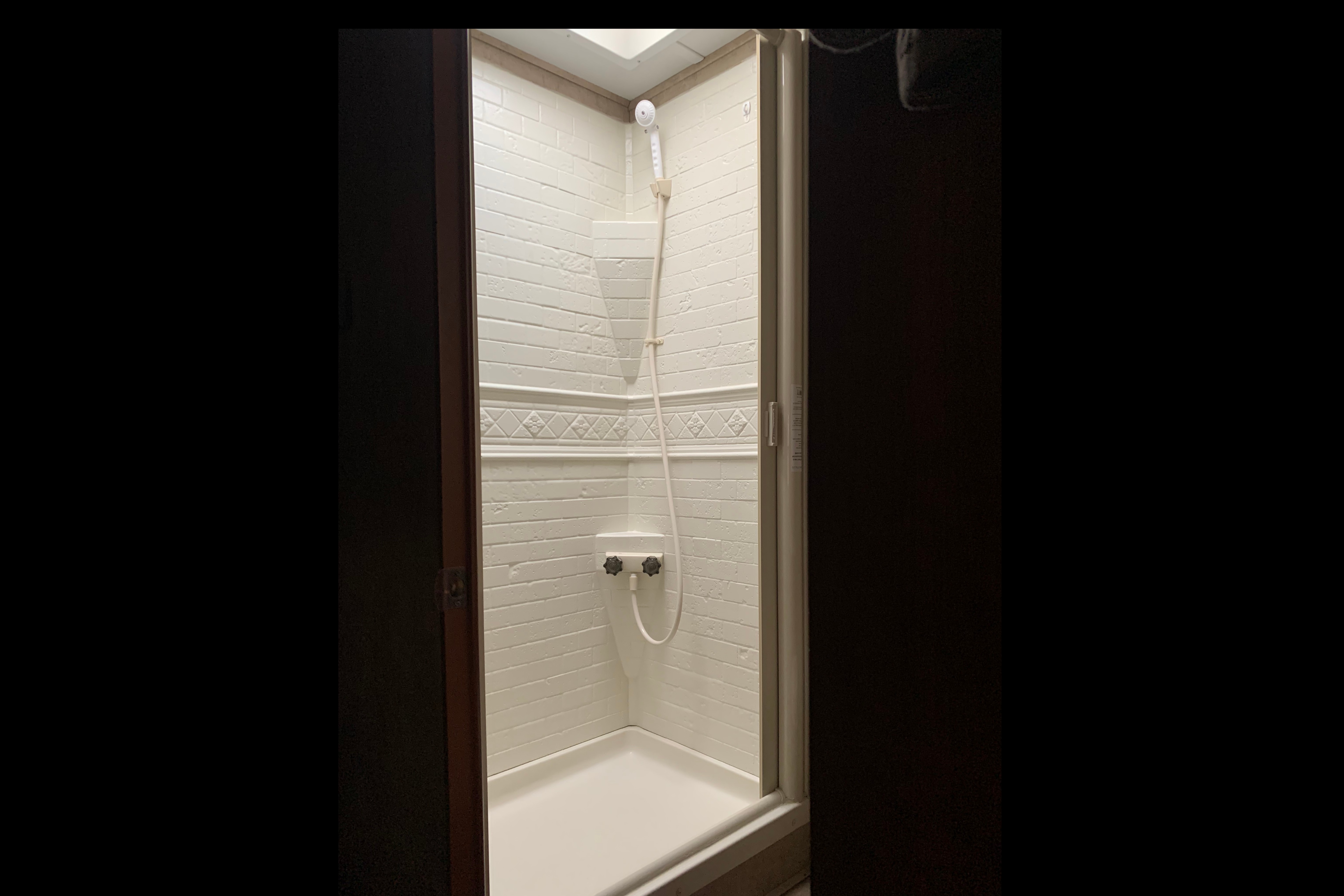 Little Missy's Forest River Sunseeker 2650S-CDW Class C