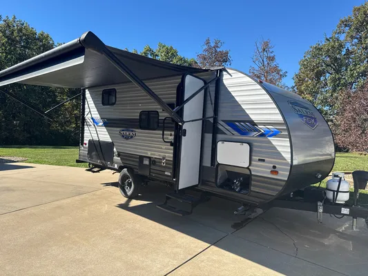 The Trailhead - Lightweight Adventure Camper