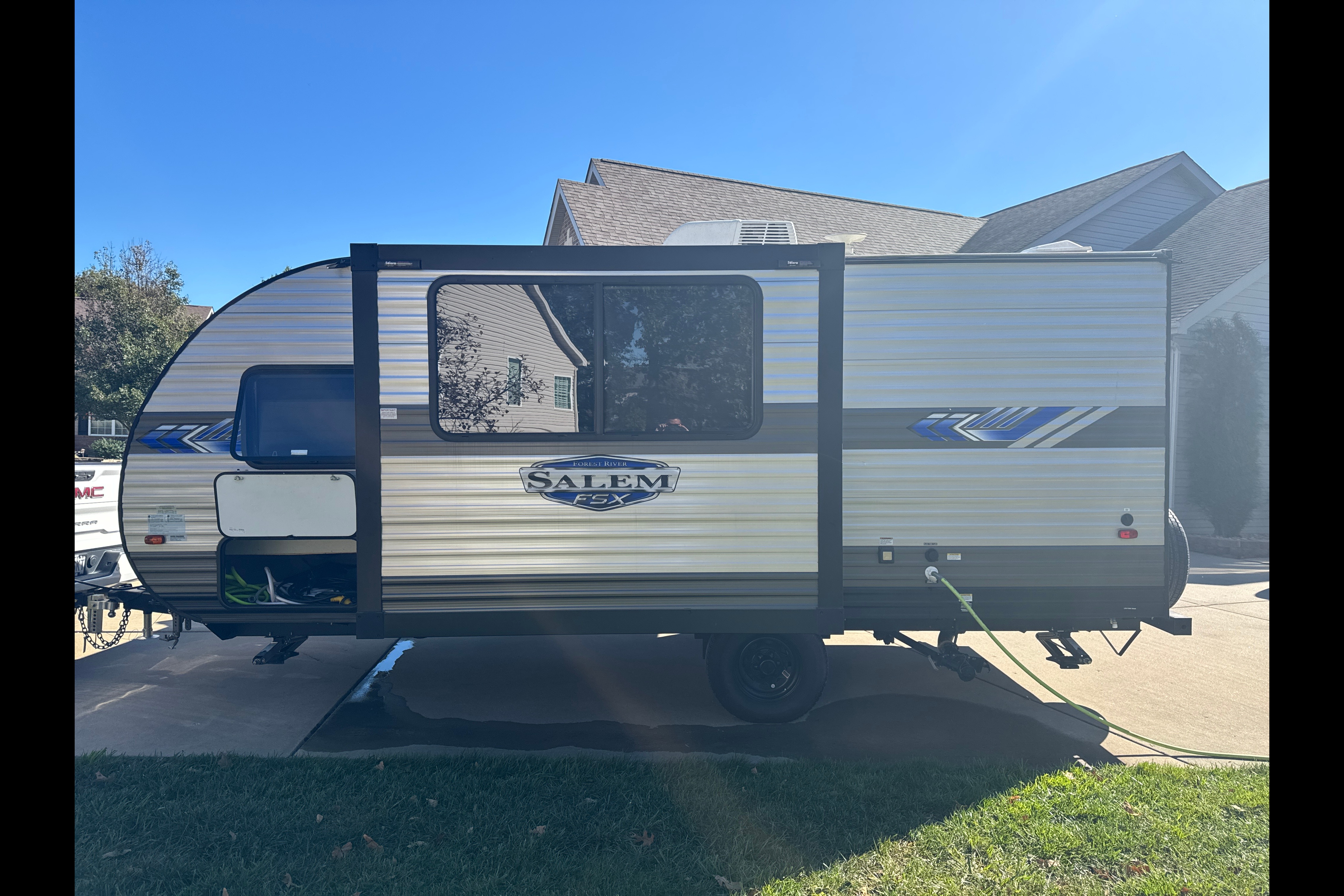 The Trailhead - Lightweight Adventure Camper