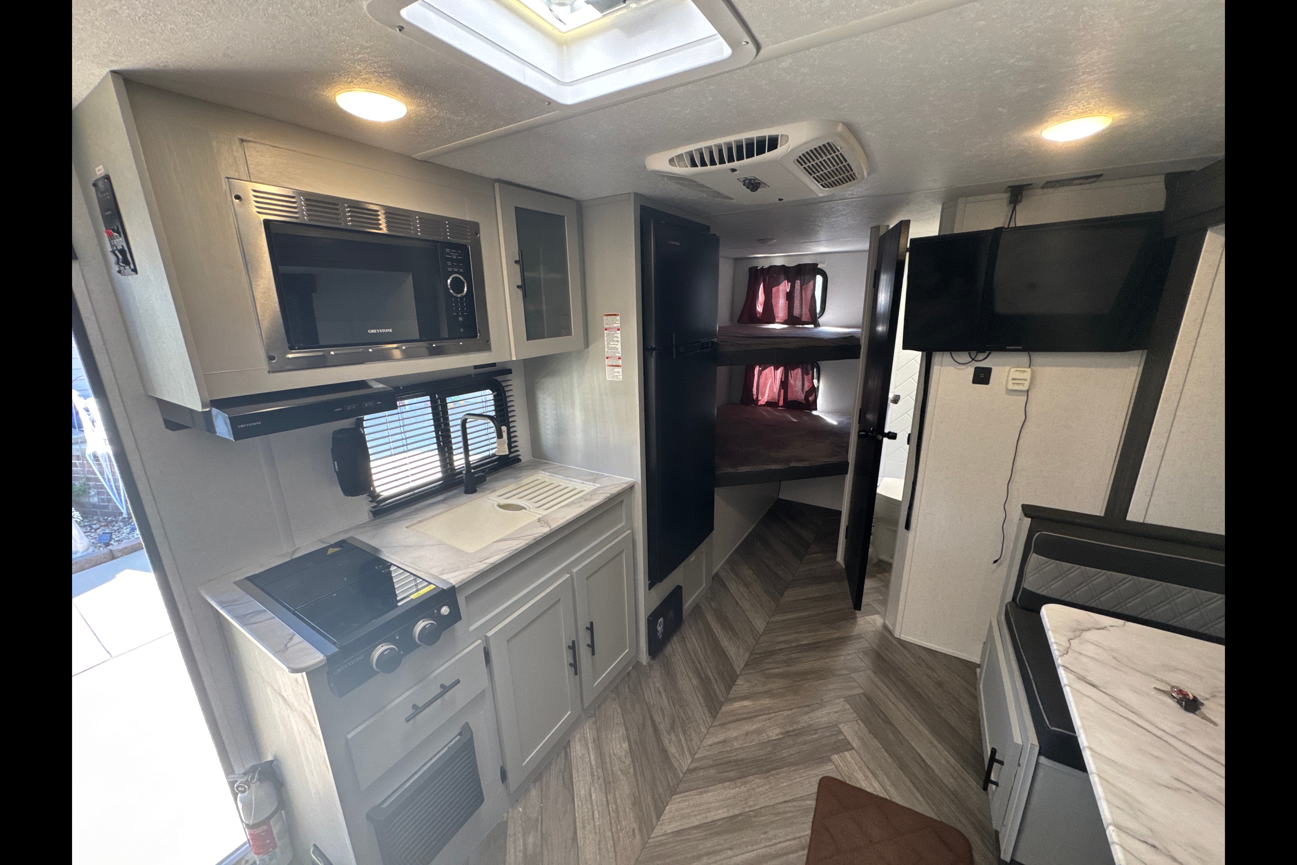 The Trailhead - Lightweight Adventure Camper