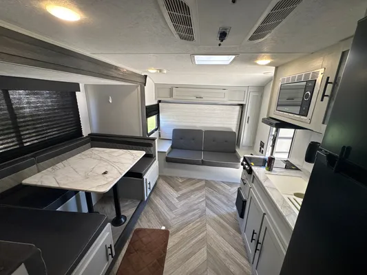 The Trailhead - Lightweight Adventure Camper