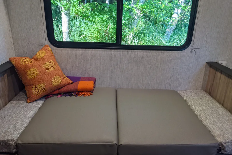 Connect with Nature in our Immaculate & Well Maintained RV