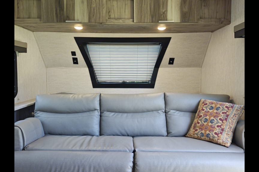 Connect with Nature in our Immaculate & Well Maintained RV