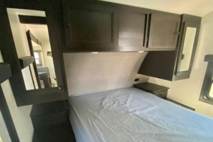 TRAVEL TRAILERS TO GO