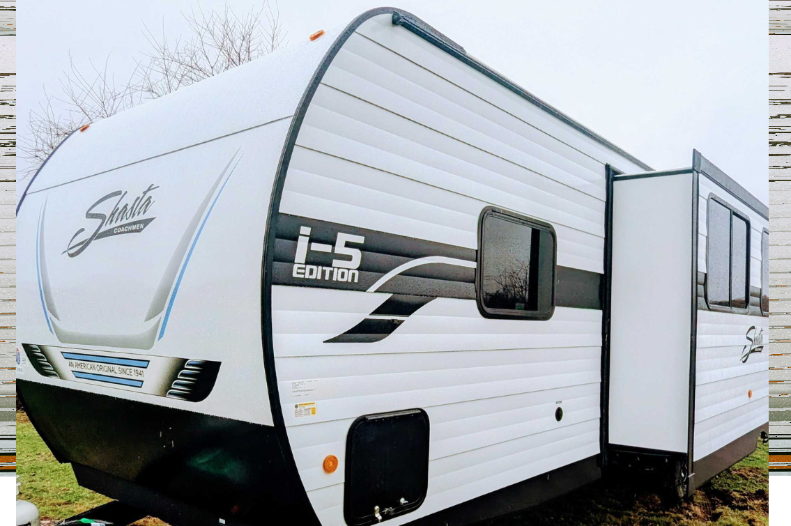 Adventure-Ready 2025 Shasta i5 526DB Bunkhouse – Sleeps 8-10 | Meet "Juno"
