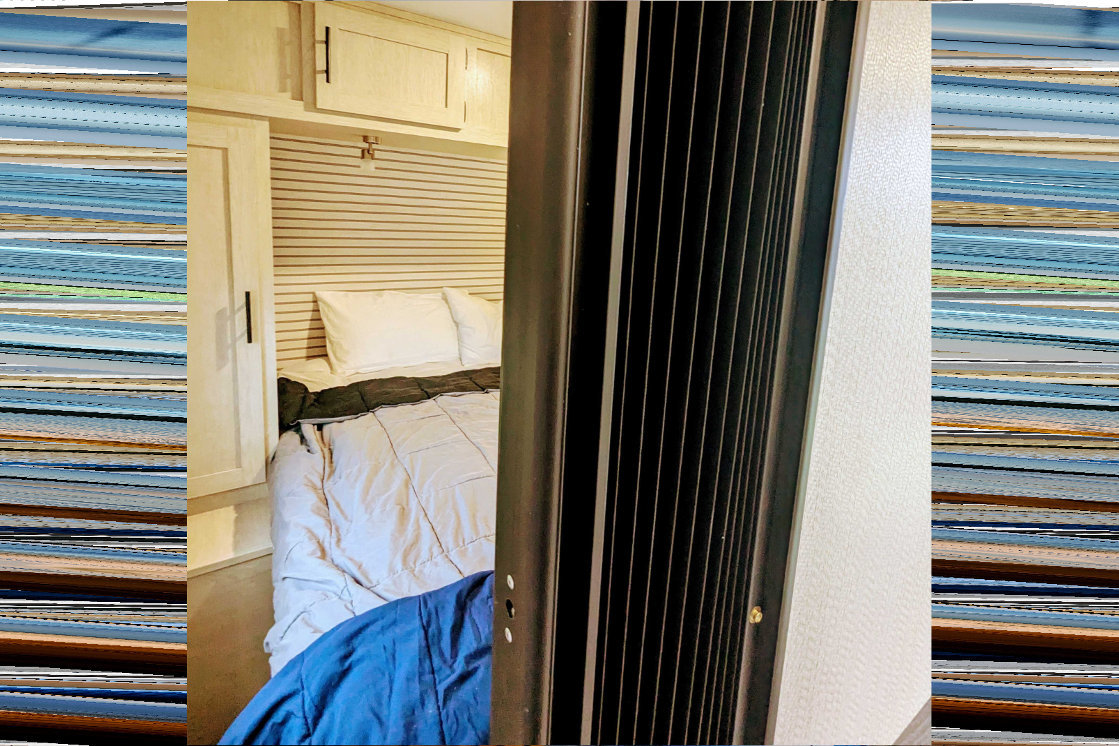 Adventure-Ready 2025 Shasta i5 526DB Bunkhouse – Sleeps 8-10 | Meet "Juno"