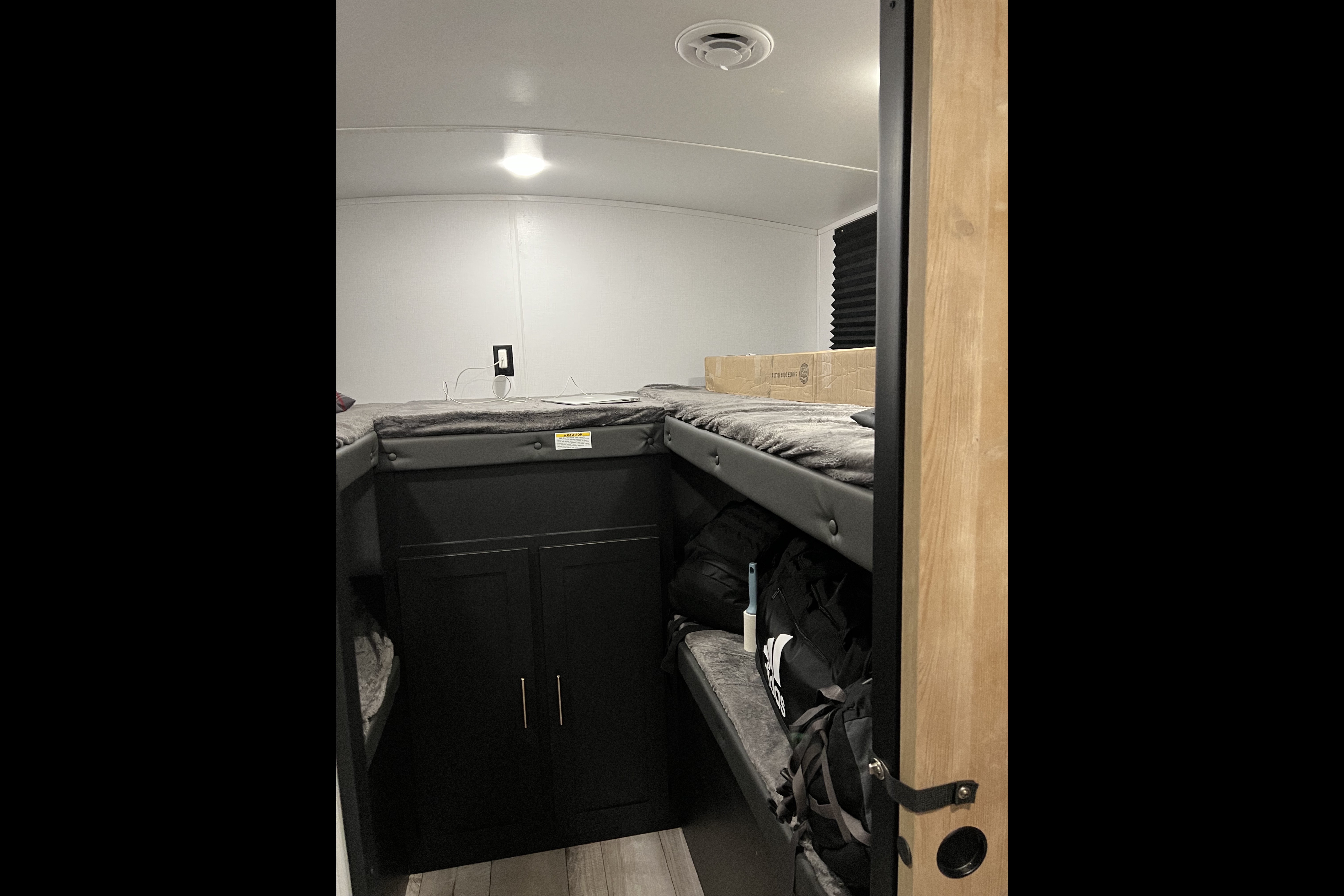 Lloyd's Keystone Springdale Travel Trailer