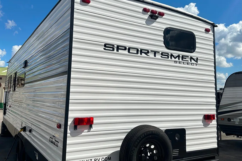 Top Deal Rentals's Sportsmen 260BHSE Travel Trailer