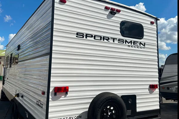 Top Deal Rentals's Sportsmen 260BHSE Travel Trailer