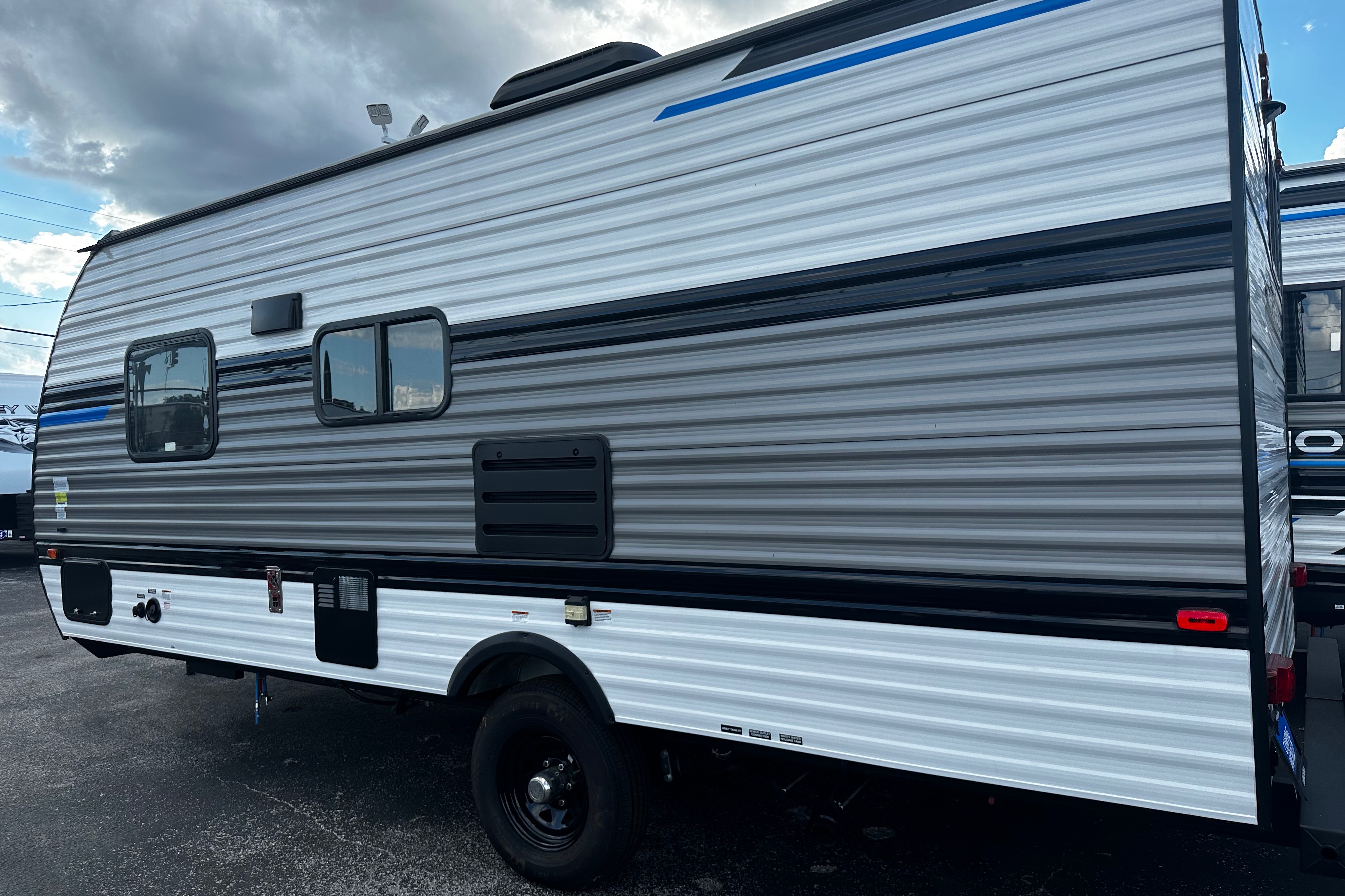 Julitza's Heartland Pioneer Travel Trailer