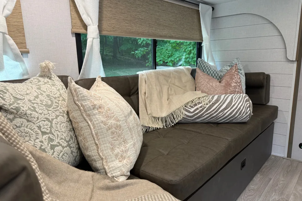 Modern Boho Luxury Retreat on Wheels (DELIVERY ONLY)
