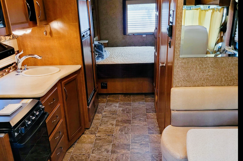 South Tejas RV Rentals-Ace