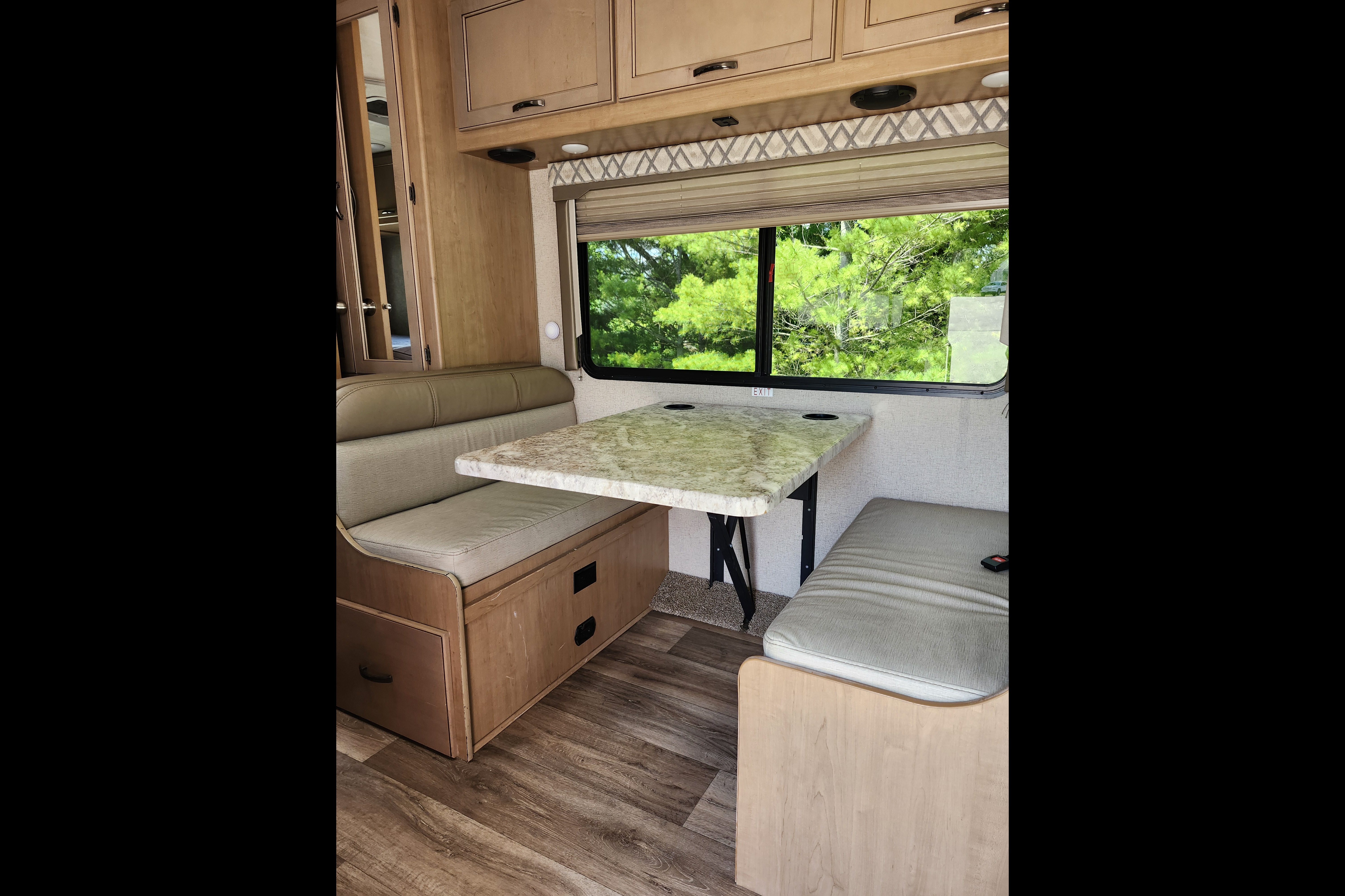 MJ's Thor Motor Coach Class C