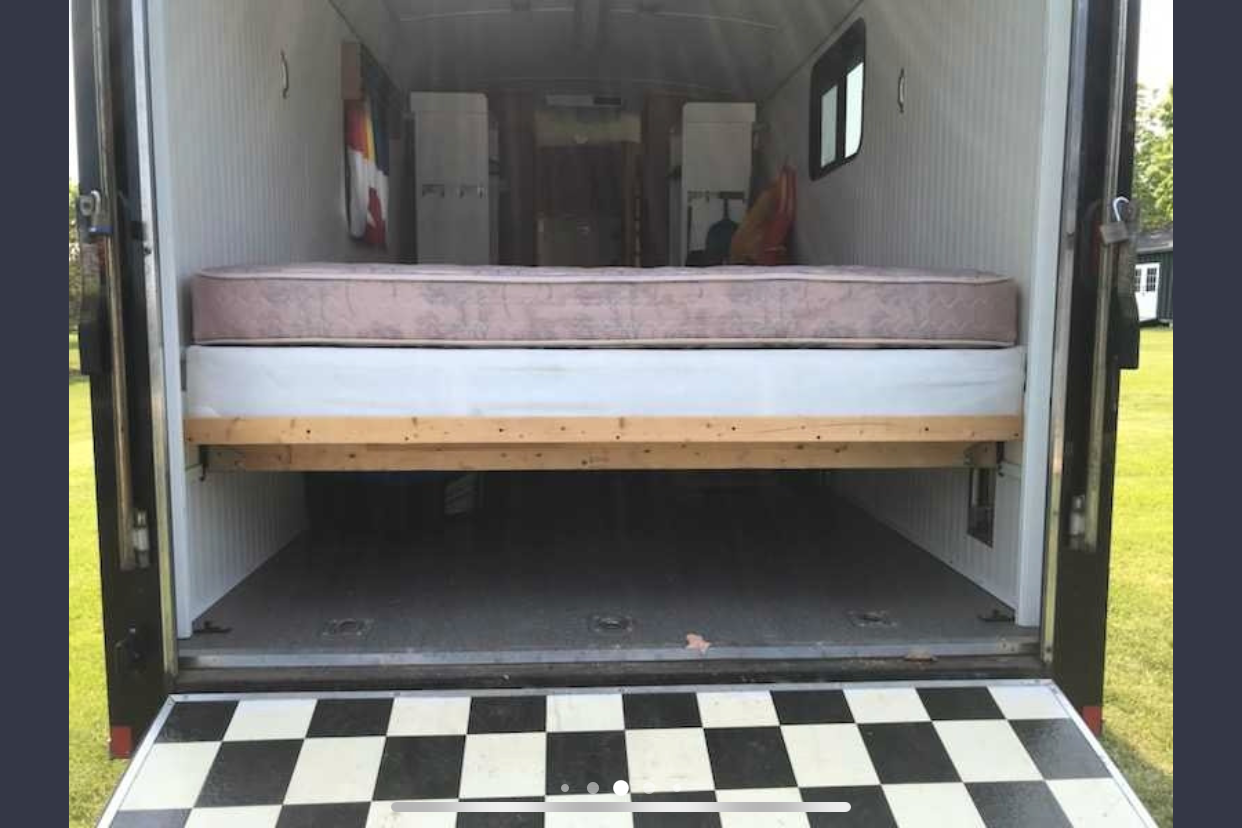 Toy hauler 20 pied Roulotte cargo