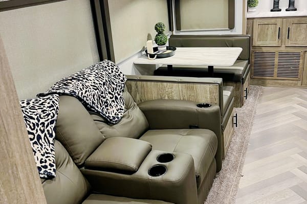 2022 Flagstaff Salem Hemisphere Travel Trailer