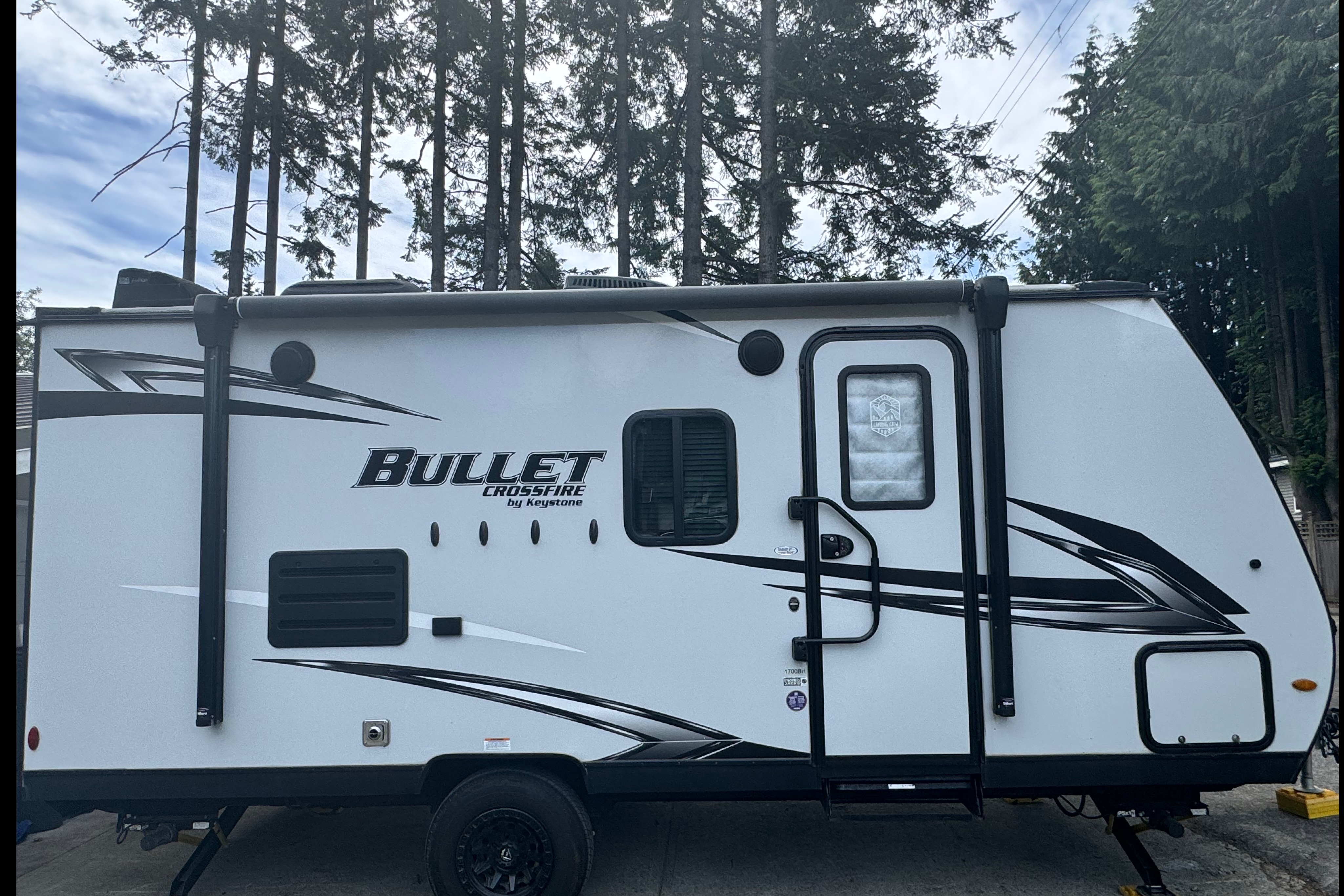 CozyCompass Bullet Travel Trailer