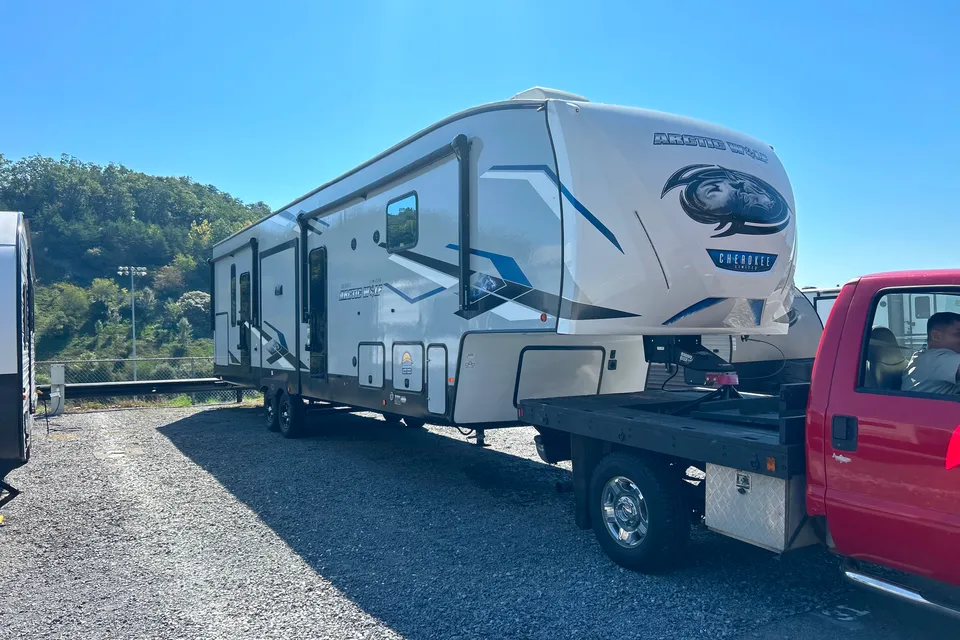 Mansion on wheels