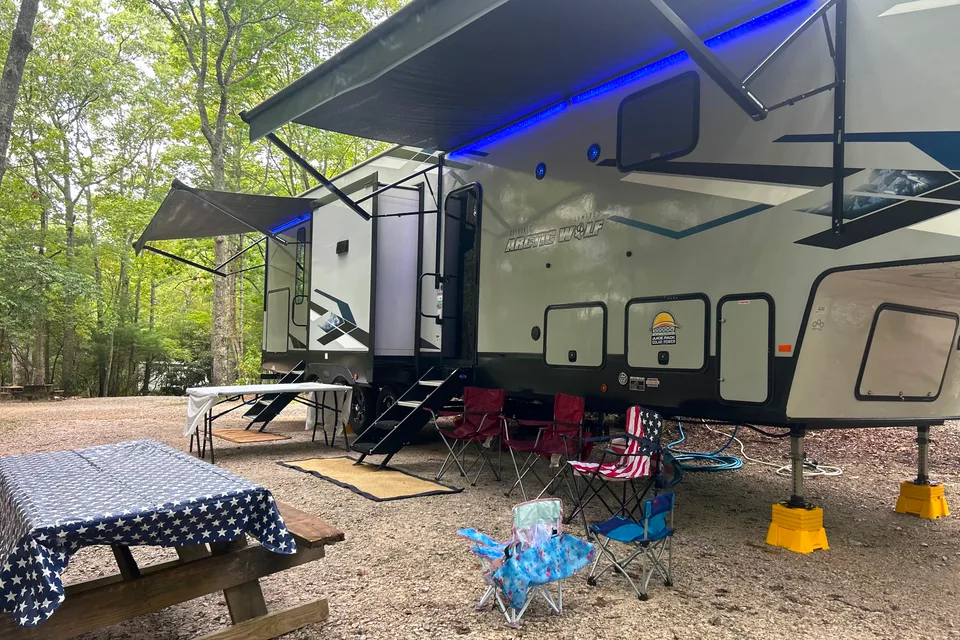 Mansion on wheels
