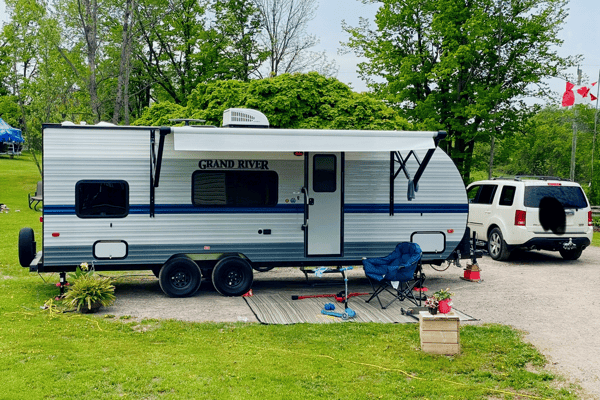 Anna's Gulf Stream Grand River 25BH Travel Trailer