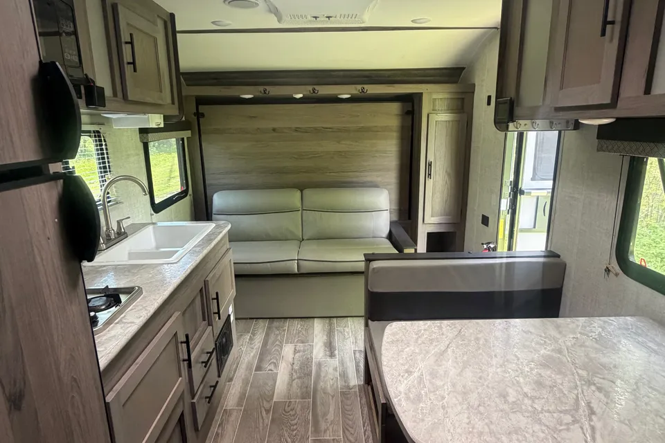 Gulf Stream Trailmaster 197BH Travel Trailer