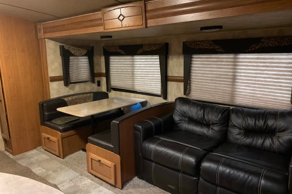 Roienthokwen's Crossroads Sunset trail Travel Trailer