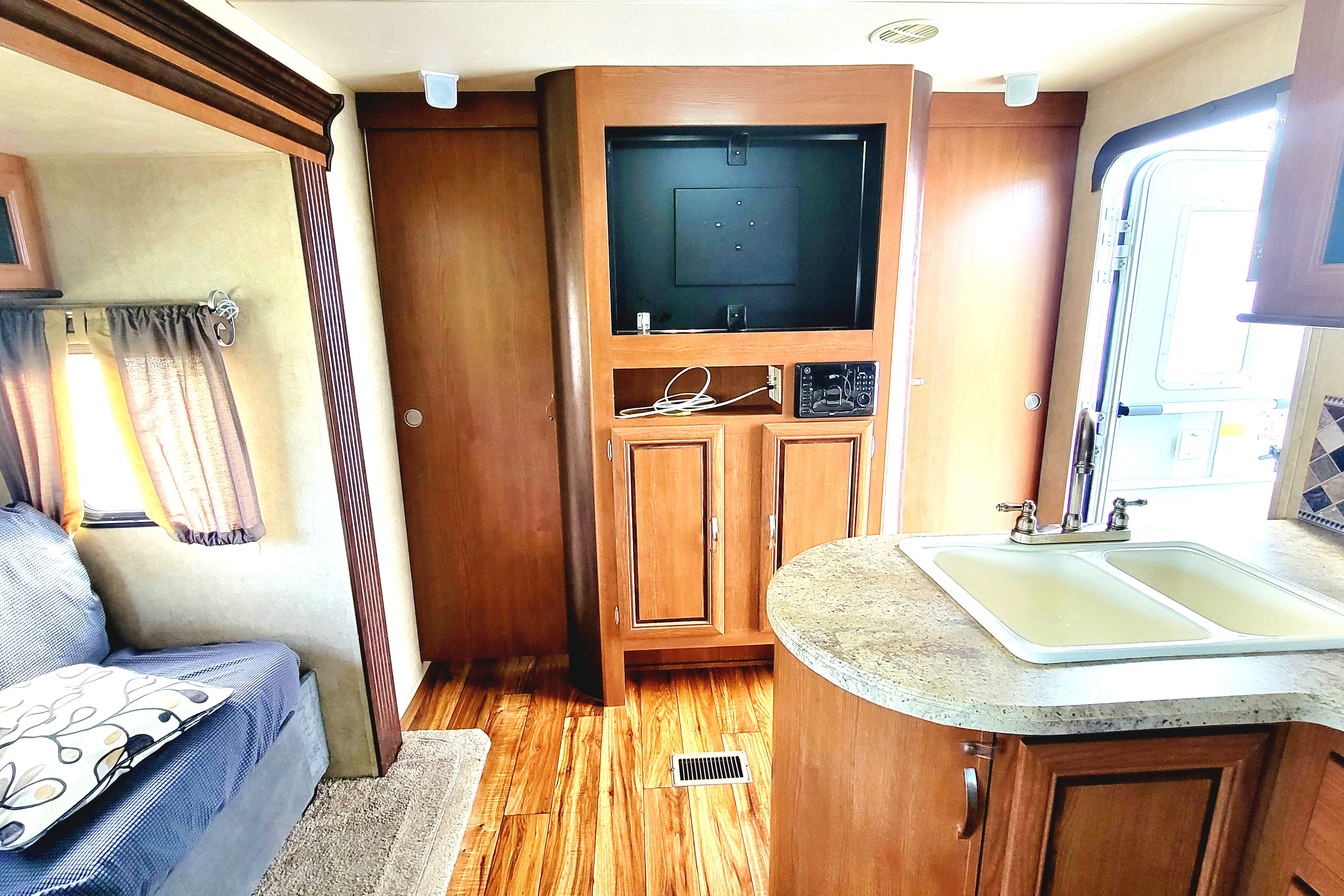 Forest River Salem Travel Trailer