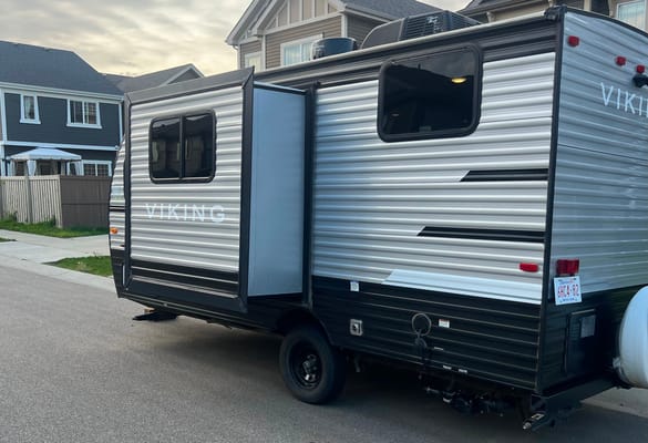 Brand New Viking 17 BHS Travel Trailer