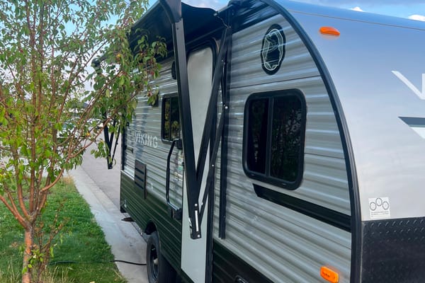 Brand New Viking 17 BHS Travel Trailer