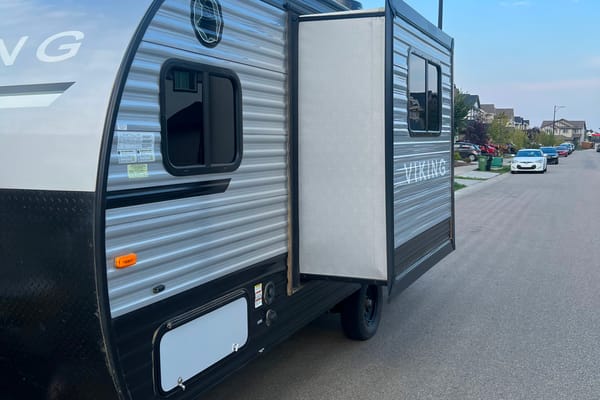 Brand New Viking 17 BHS Travel Trailer