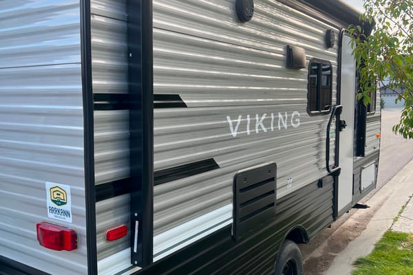 Brand New Viking 17 BHS Travel Trailer