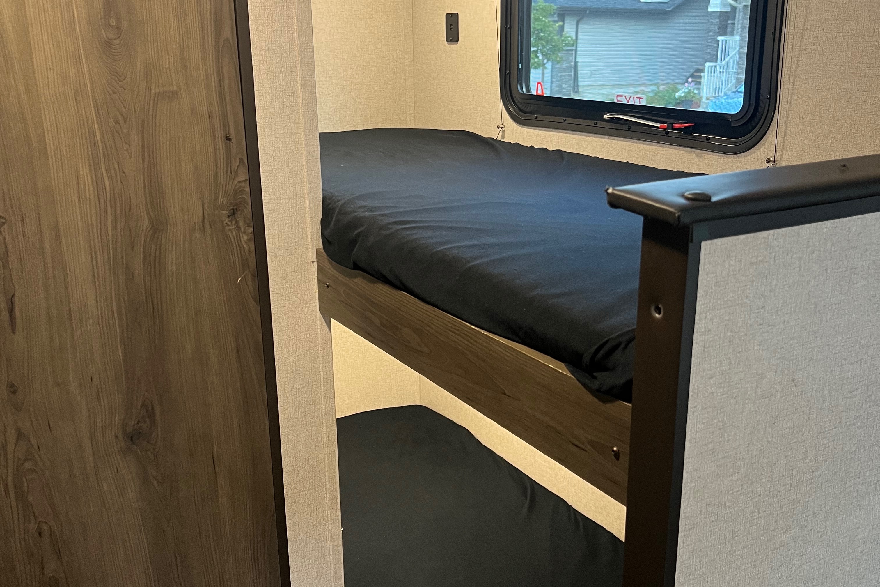 Brand New  Viking 17 BHS Travel Trailer