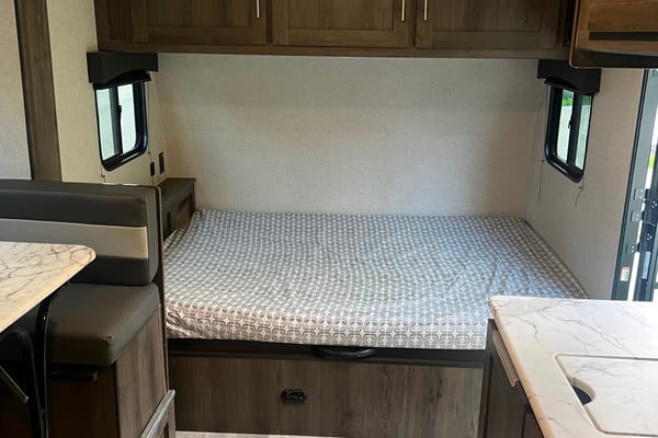 Brand New Viking 17 BHS Travel Trailer
