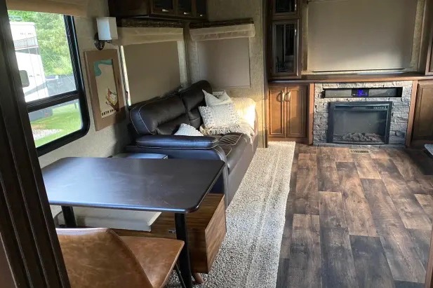 Ava's Forest River Inc. Sierra 371REB Fifth Wheel