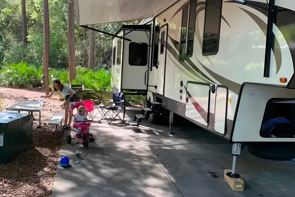 Ava's Forest River Inc. Sierra 371REB Fifth Wheel