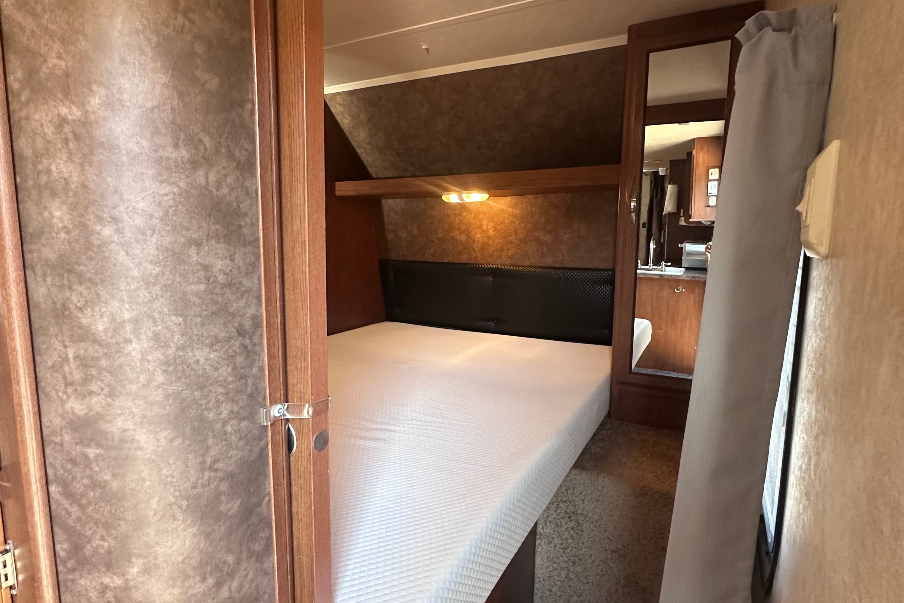 Adventure-Ready 30’ Forest River Wildwood – Your Home Away From Home!