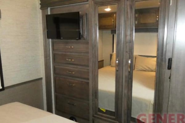 Mance's Entegra Coach 29F Class A