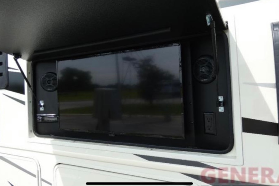 Mance's Entegra Coach 29F Class A