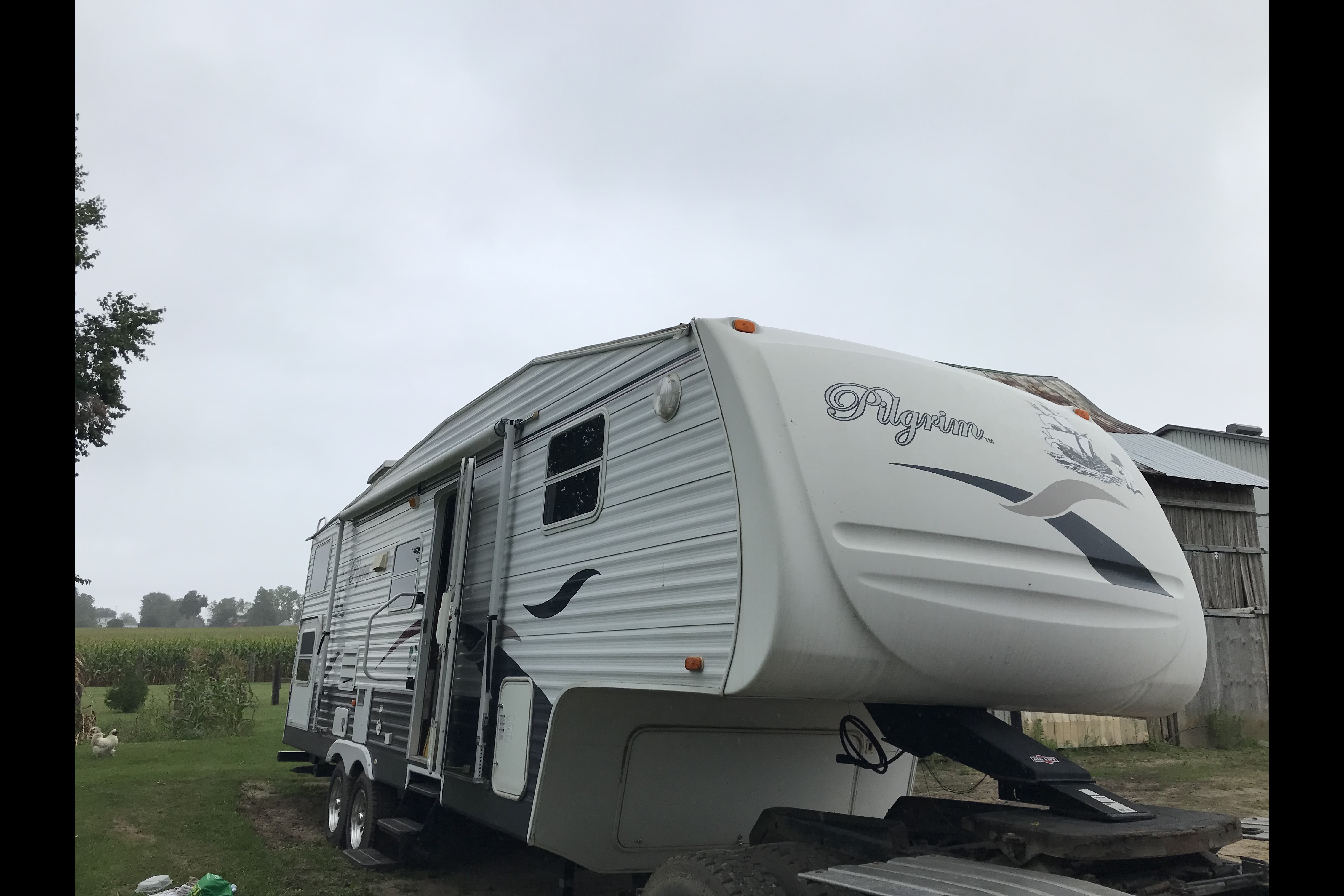 John's Pilgrim International 27.5 ft Fifth Wheel