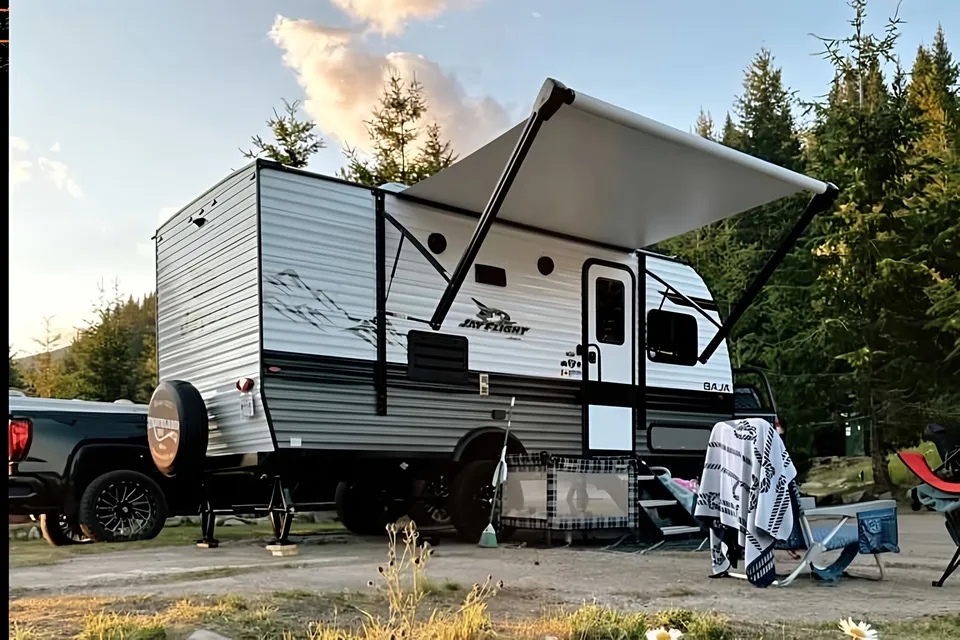 Aliona's Jayco 184BS BAJA Travel Trailer