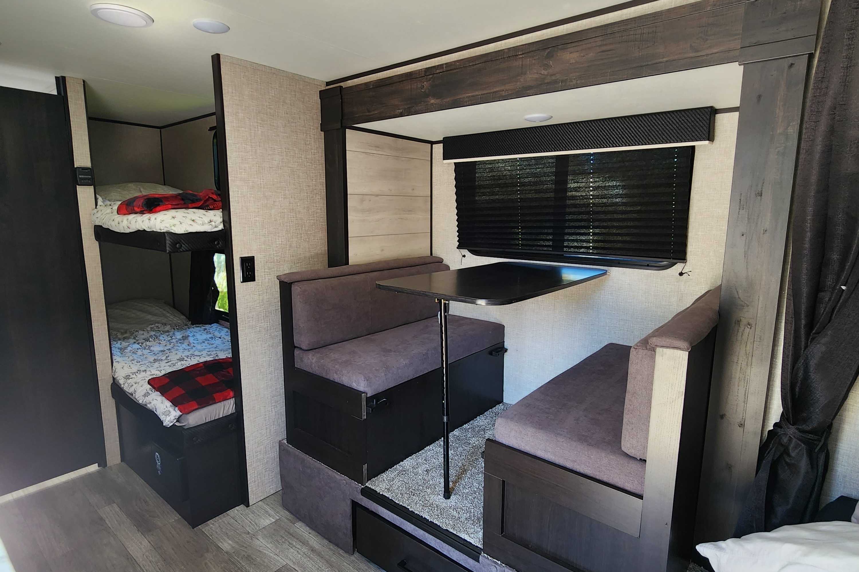 Aliona's Jayco 184BS BAJA Travel Trailer
